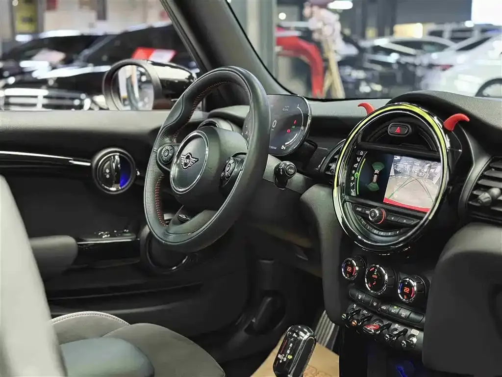 MINI Cooper (3-door) 2021 из CN, фото 8