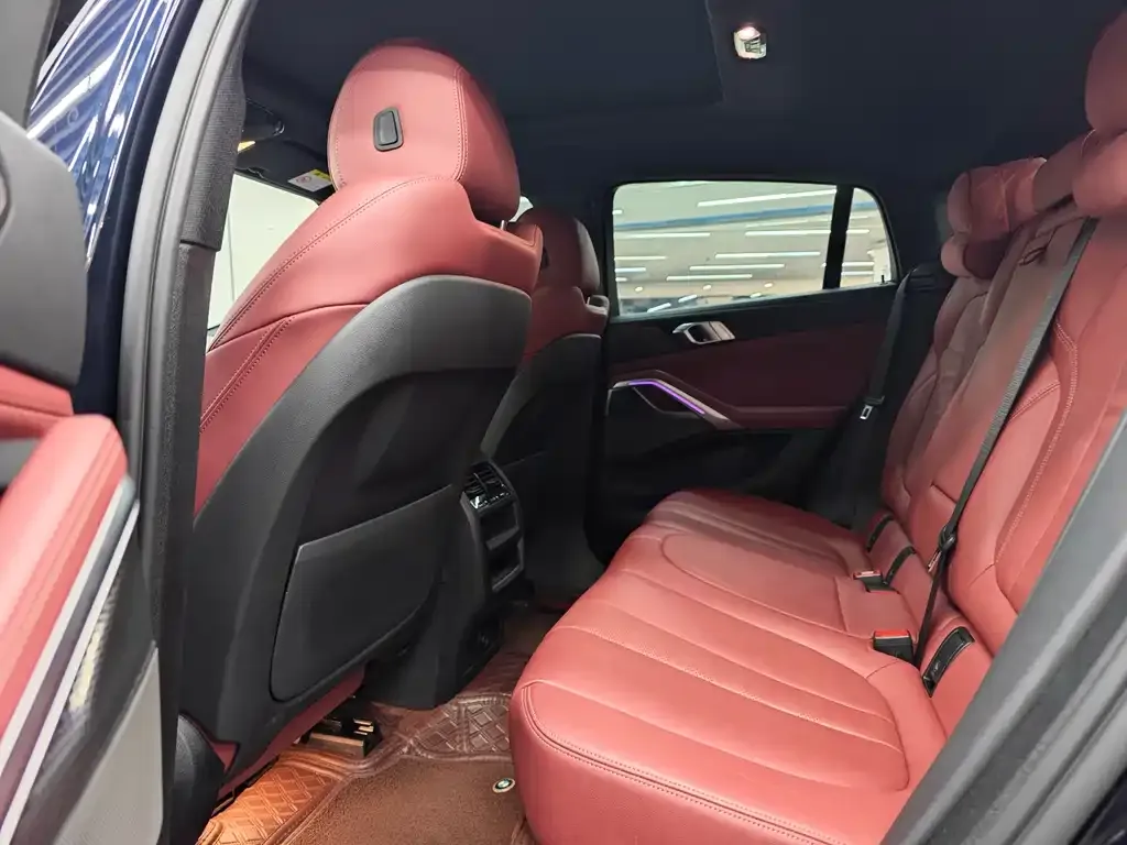 BMW X6 2022 из CN, фото 7