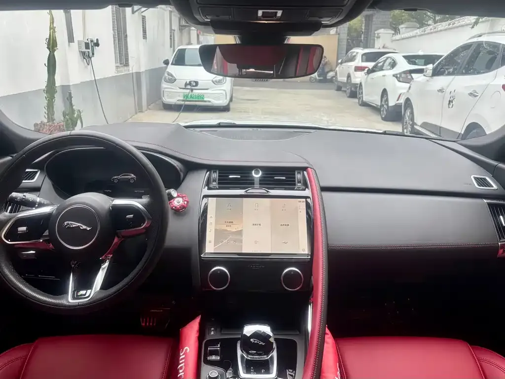 Jaguar E-PACE 2024 из CN, фото 6