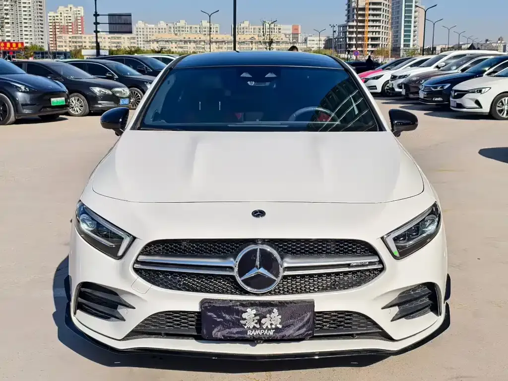 Mercedes-Benz A-Class AMG 2023 из CN, фото 2