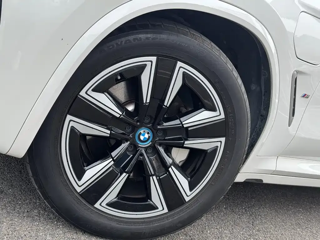 BMW iX3 2024 из CN, фото 10