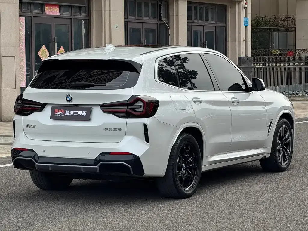 BMW iX3 2024 из CN, фото 7