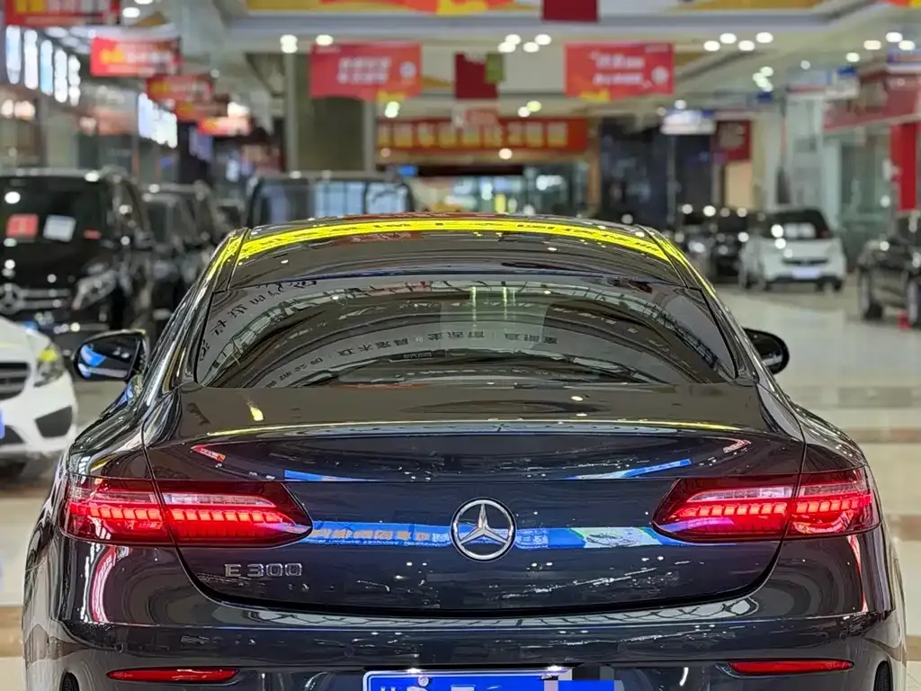 Mercedes-Benz E-Class (Import) 2022 из CN, фото 4