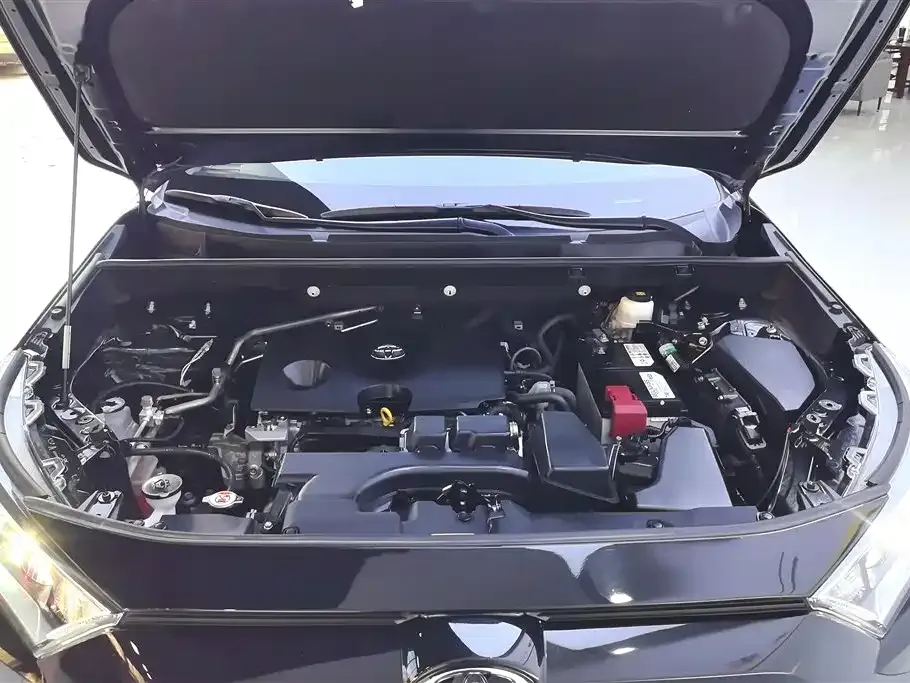 Toyota RAV4 2024 из CN, фото 10