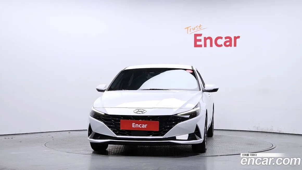 Hyundai AVANTE 2023 из KR, фото 3