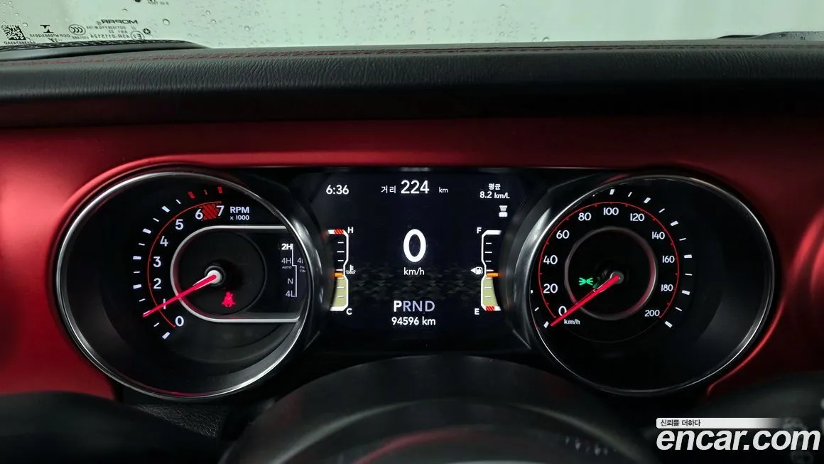 Jeep Wrangler 2022 из KR, фото 8