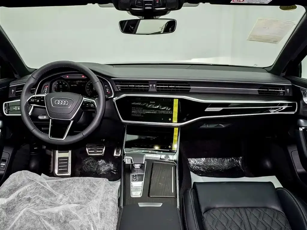 Audi A6L 2025 из CN, фото 4
