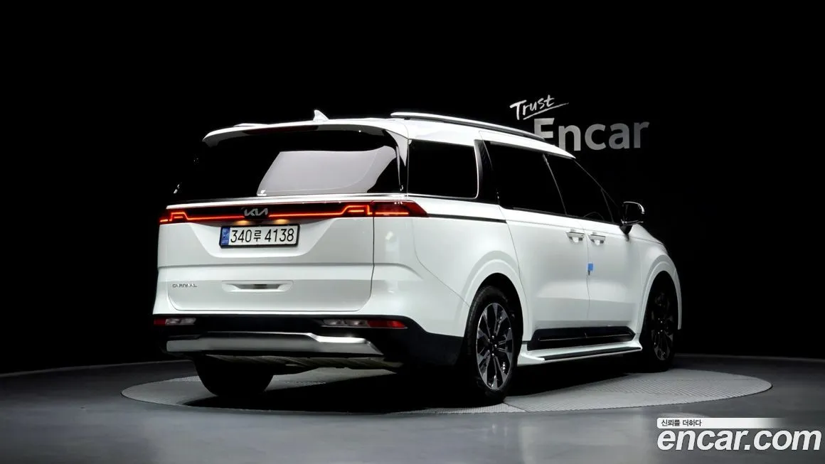 Kia Carnival — фото 2