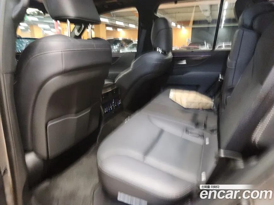 Lexus LX 2025 из KR, фото 8