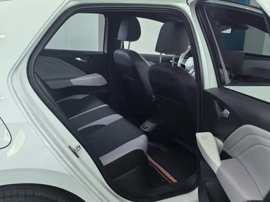 Volkswagen ID.3 2024 из CN, фото 9