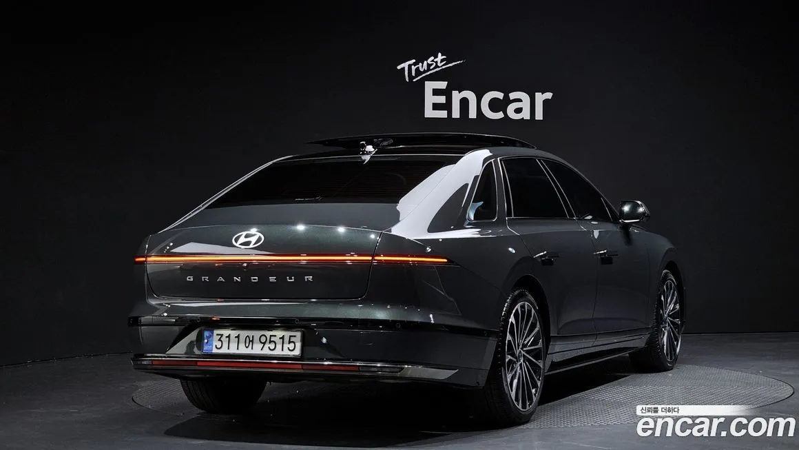Hyundai Grandeur 2023 из KR, фото 2