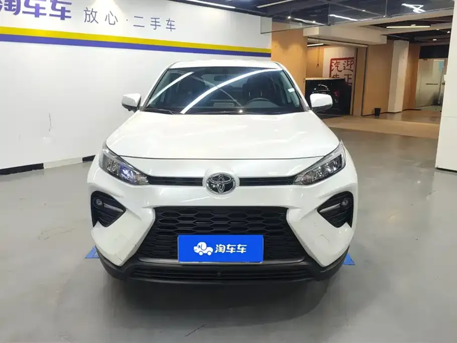 Toyota Wildlander — фото 2