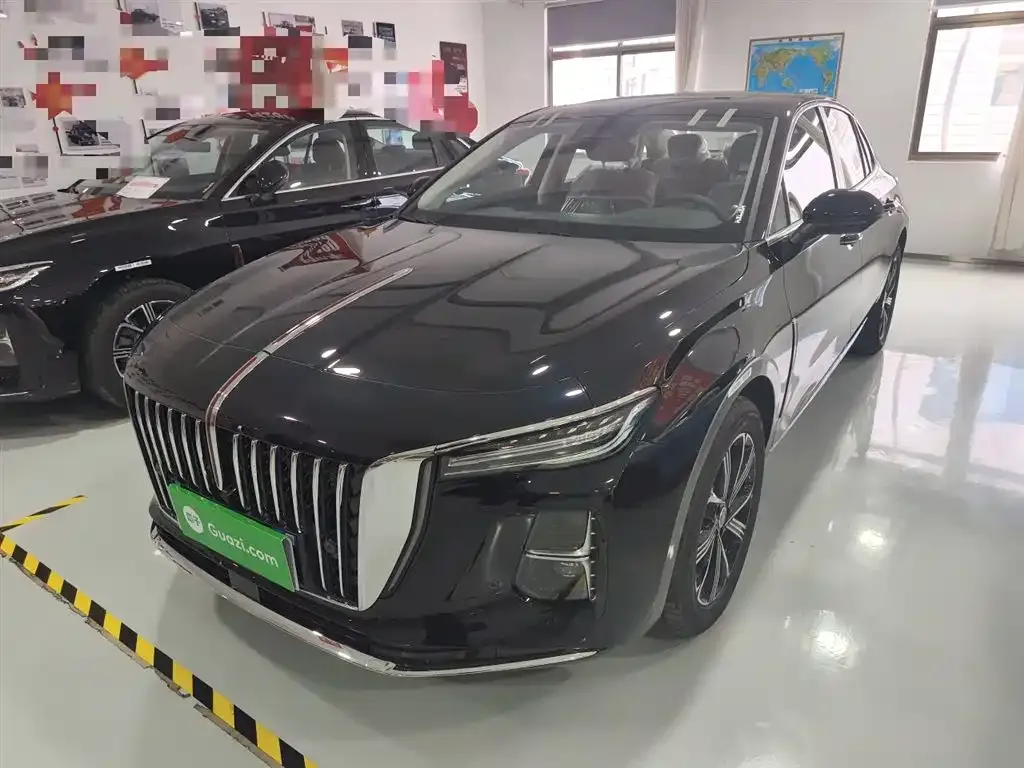 Hongqi H5 PHEV 2025 из CN, фото 2