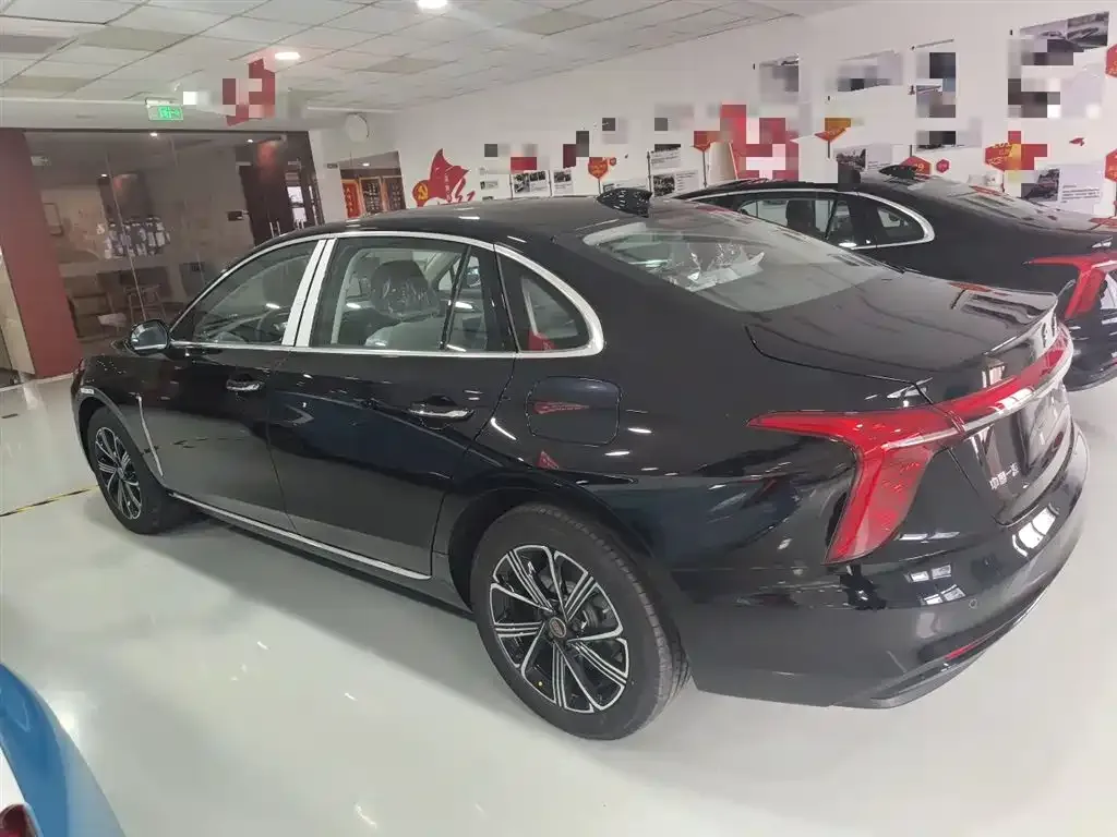 Hongqi H5 PHEV 2025 из CN, фото 5