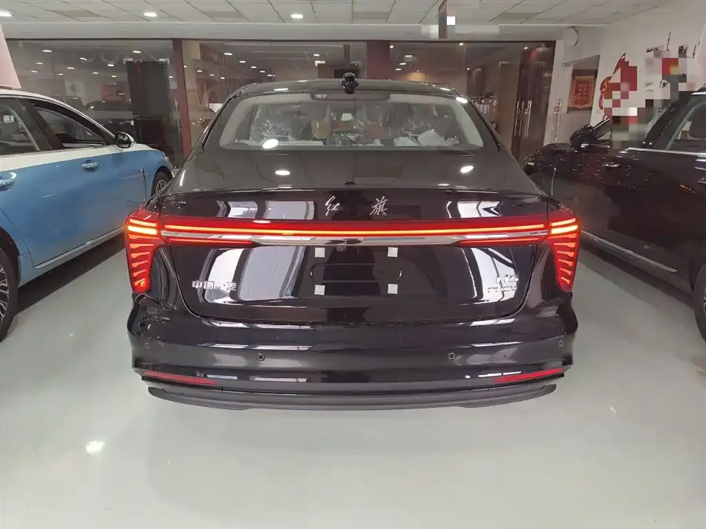 Hongqi H5 PHEV 2025 из CN, фото 6