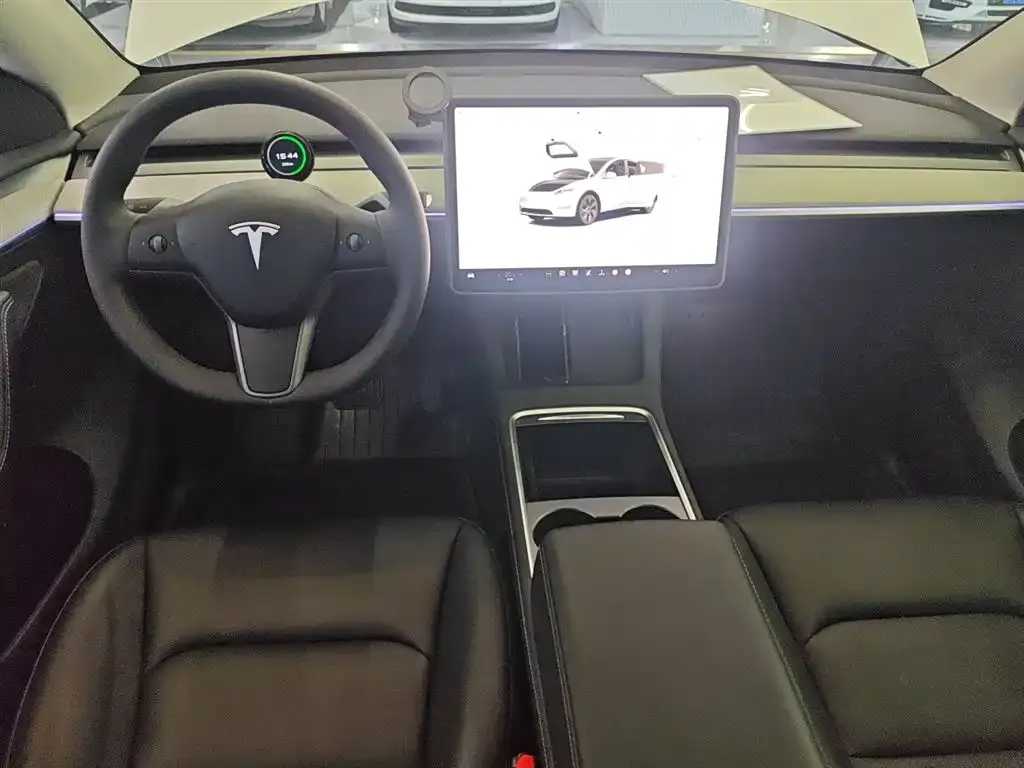 Tesla Model Y 2024 из CN, фото 10