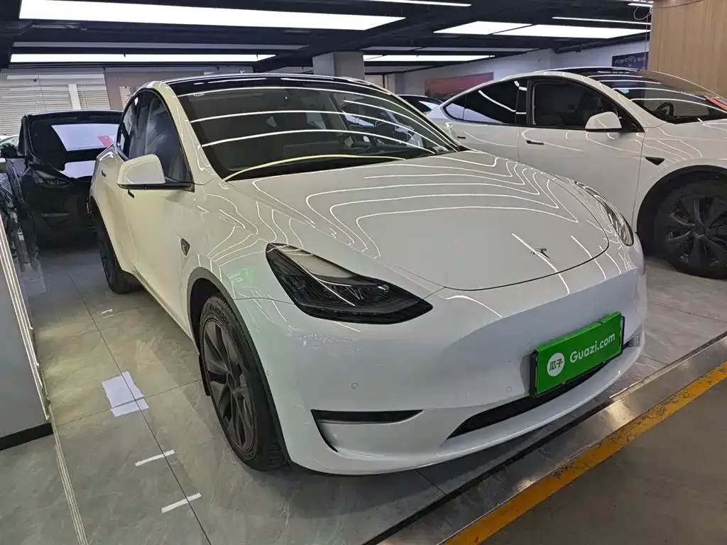Tesla Model Y 2024 из CN, фото 4