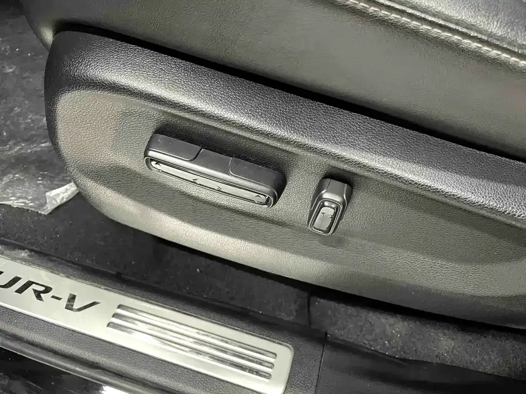 Honda UR-V 2021 из CN, фото 8