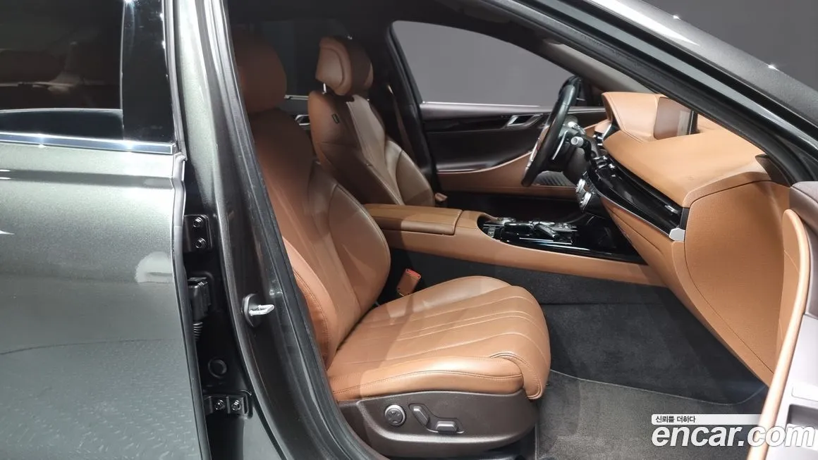 Genesis G80 — фото 10