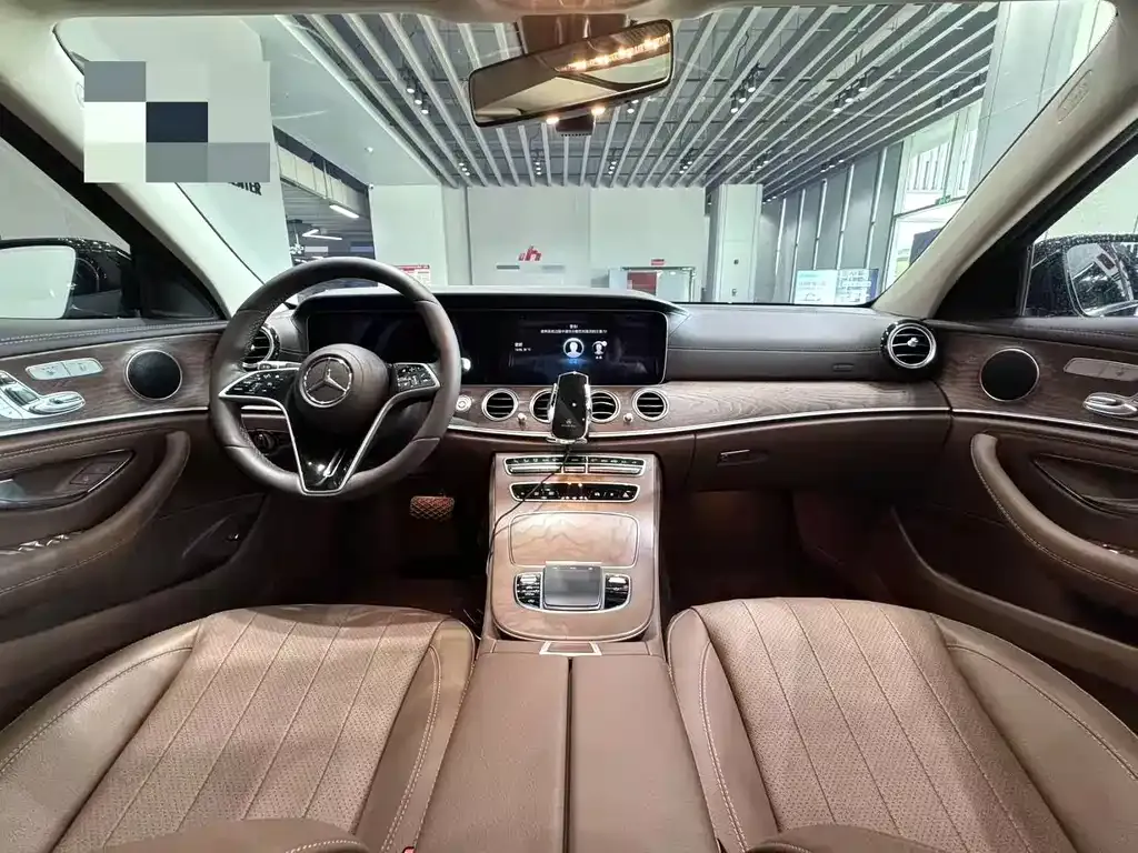 Mercedes-Benz E-Class 2023 из CN, фото 10
