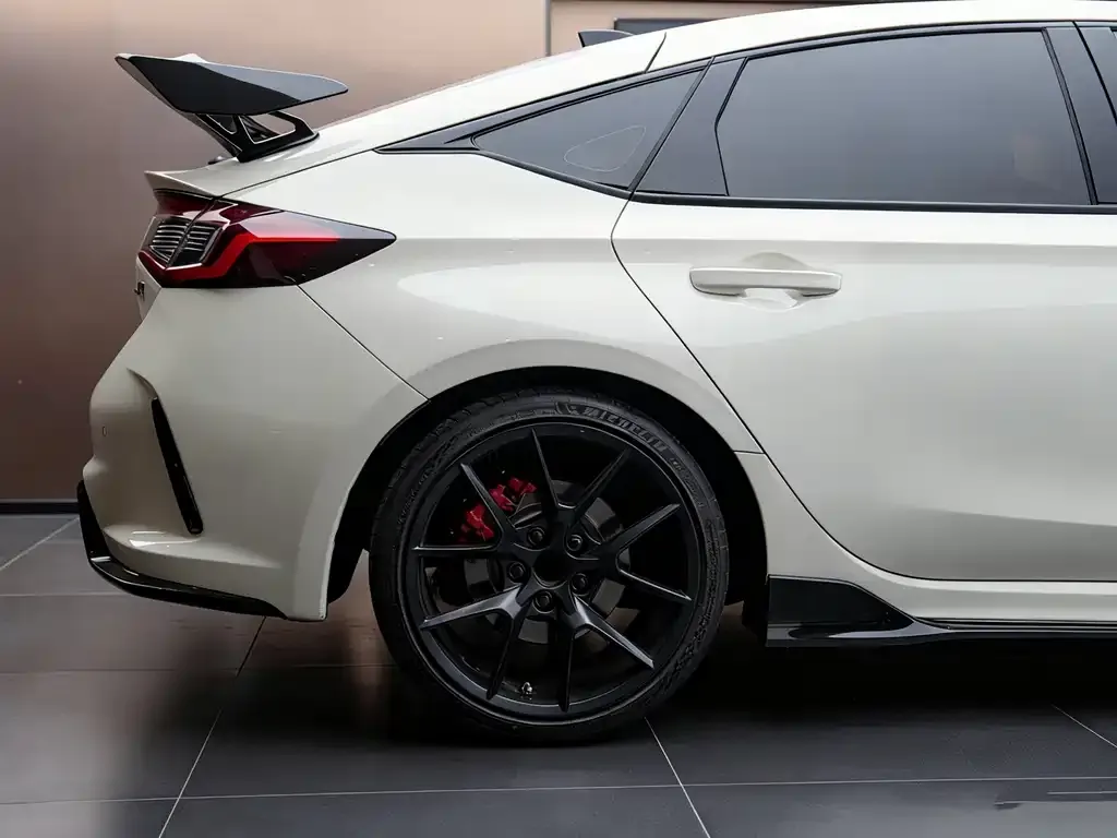 Honda Civic (Import) 2024 из CN, фото 10