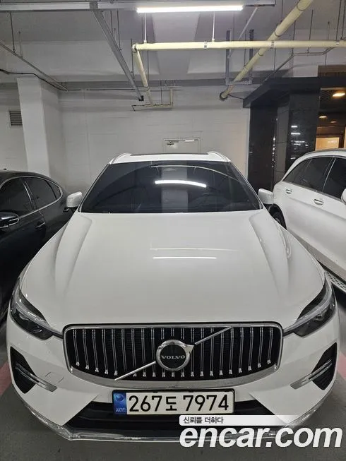 Volvo XC60 2022 из KR, фото 1