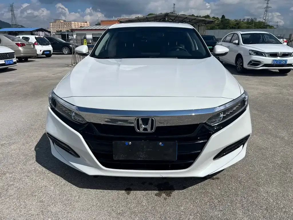 Honda Accord 2021 из CN, фото 2