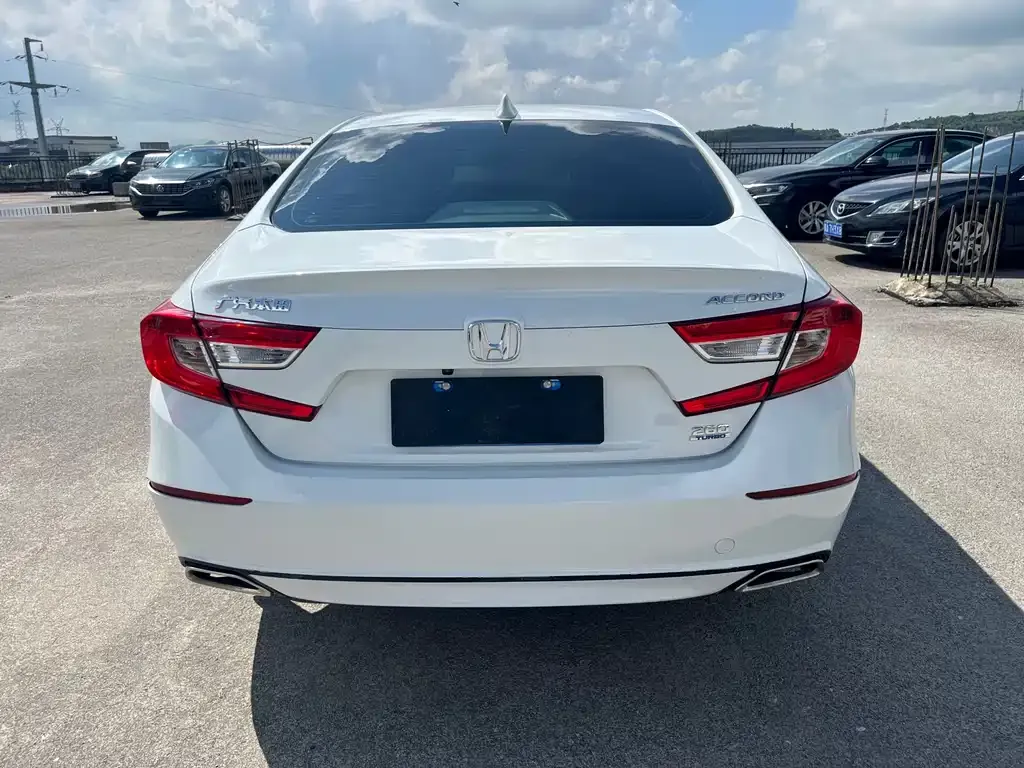 Honda Accord 2021 из CN, фото 7