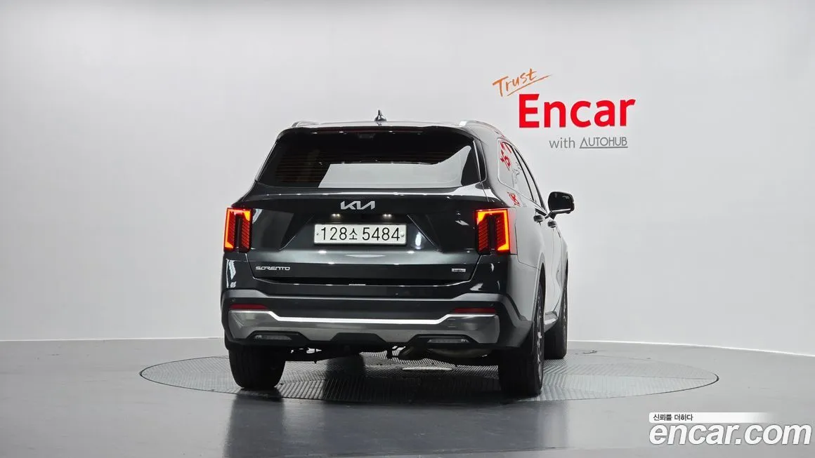 Kia Sorento — фото 4