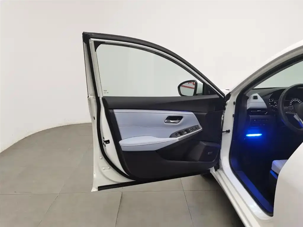 Nissan Sylphy 2023 из CN, фото 8