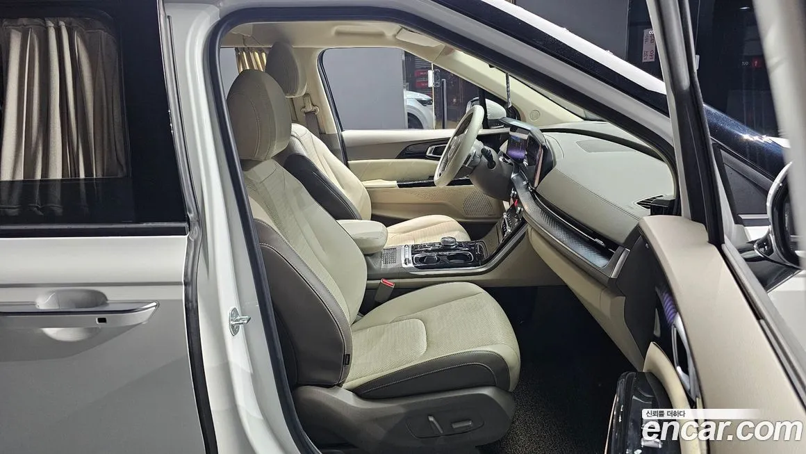 Kia Carnival 2023 из KR, фото 10