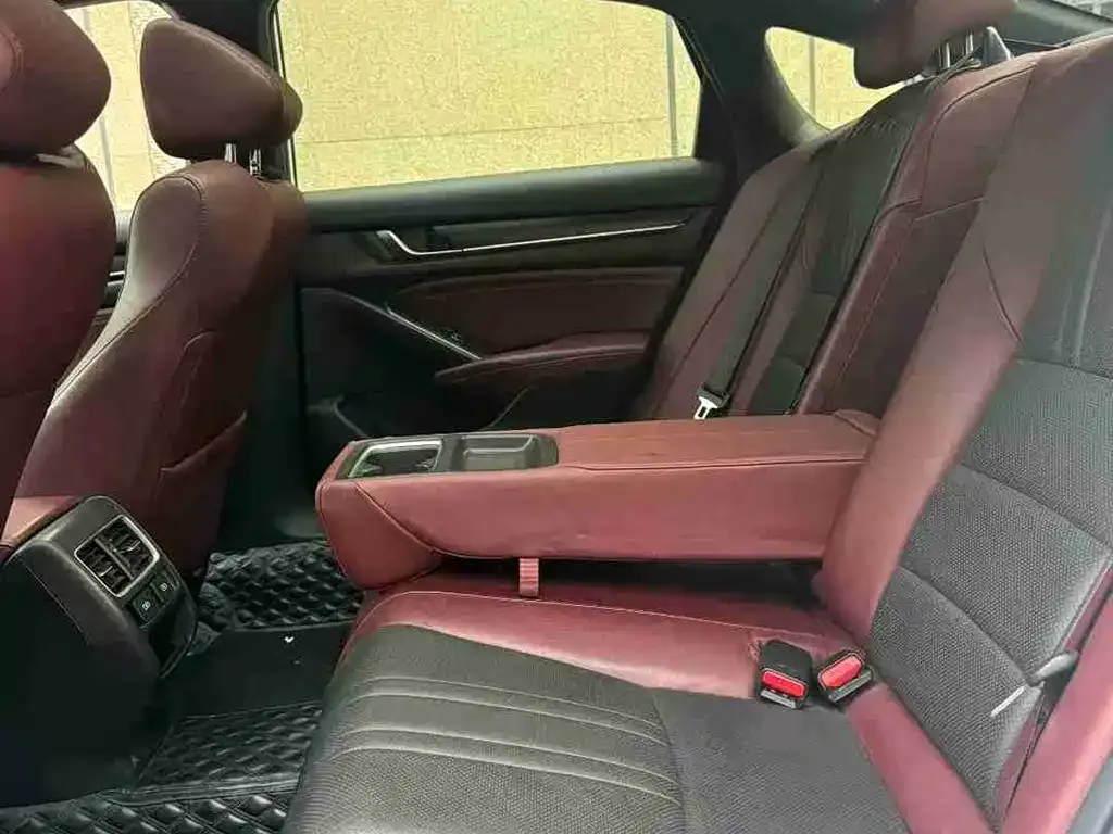 Honda Inspire 2022 из CN, фото 10