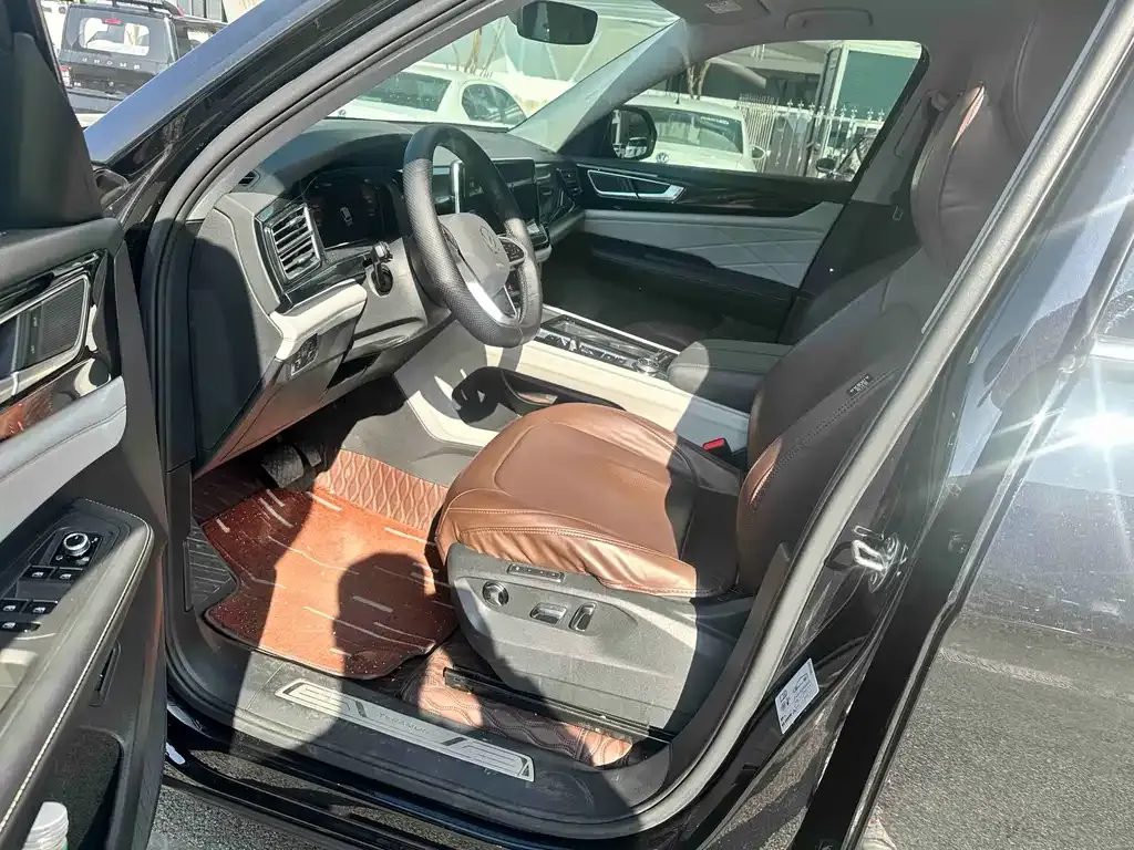 Volkswagen Teramont 2024 из CN, фото 3