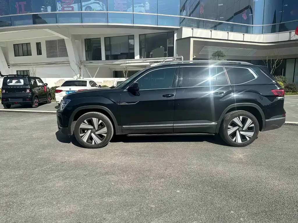 Volkswagen Teramont 2024 из CN, фото 7