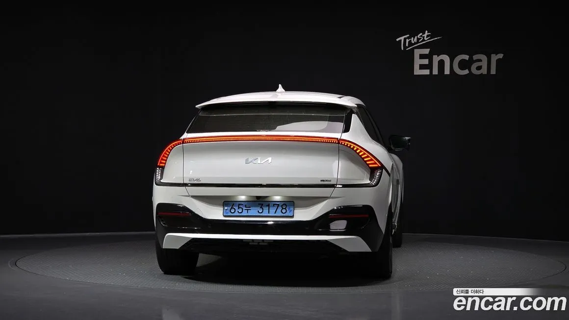 Kia EV6 — фото 4