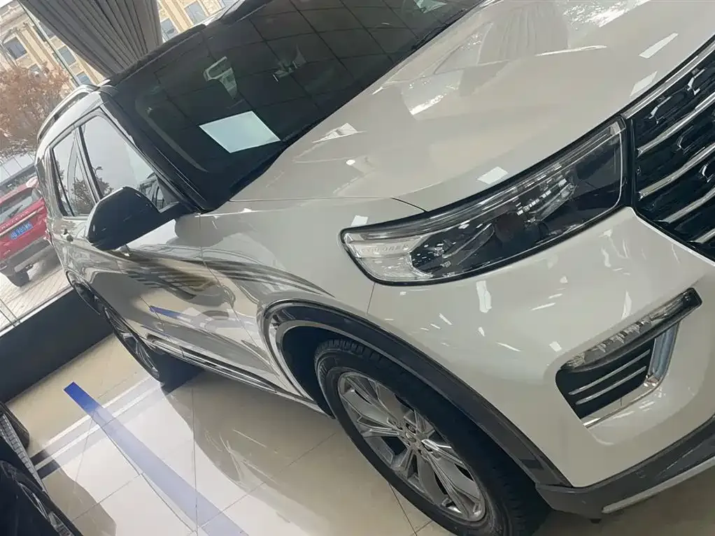Ford Explorer 2022 из CN, фото 4