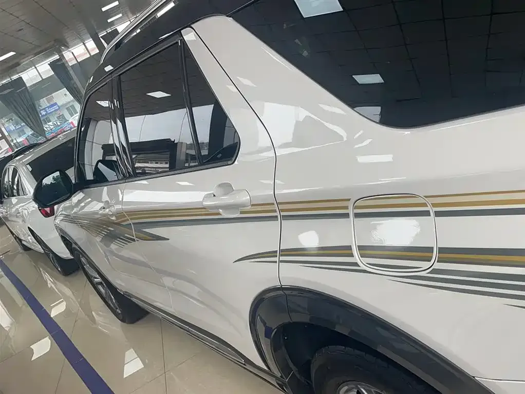 Ford Explorer 2022 из CN, фото 7