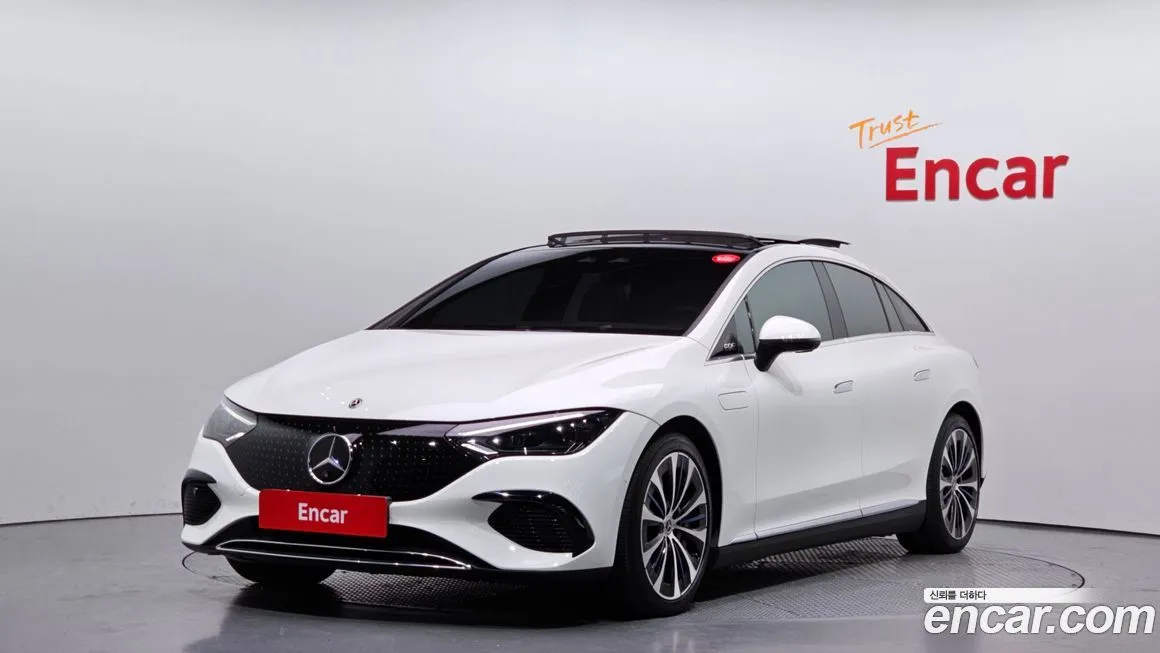 Mercedes-Benz EQE