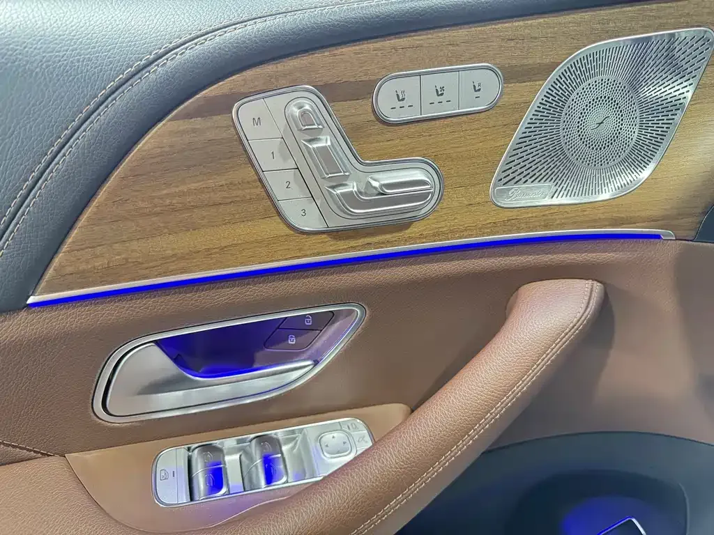 Mercedes-Benz GLS 2024 из CN, фото 8
