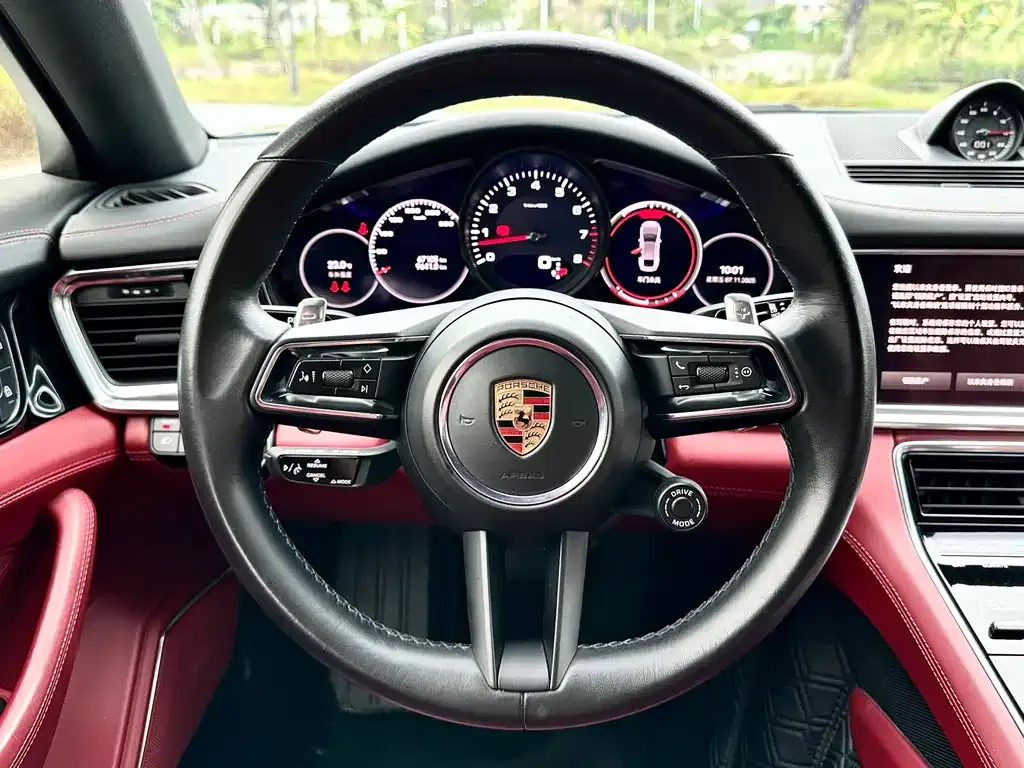 Porsche Panamera — фото 9