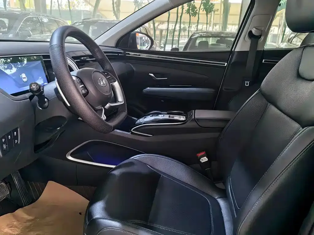 Hyundai Tucson 2023 из CN, фото 4