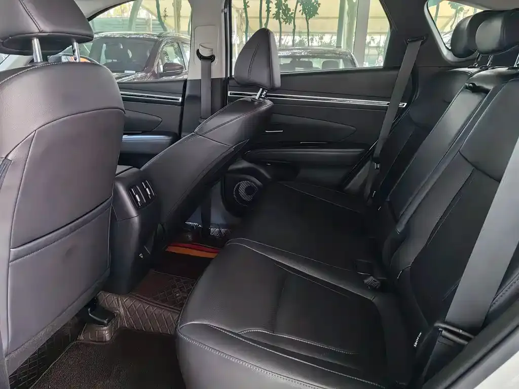 Hyundai Tucson 2023 из CN, фото 5