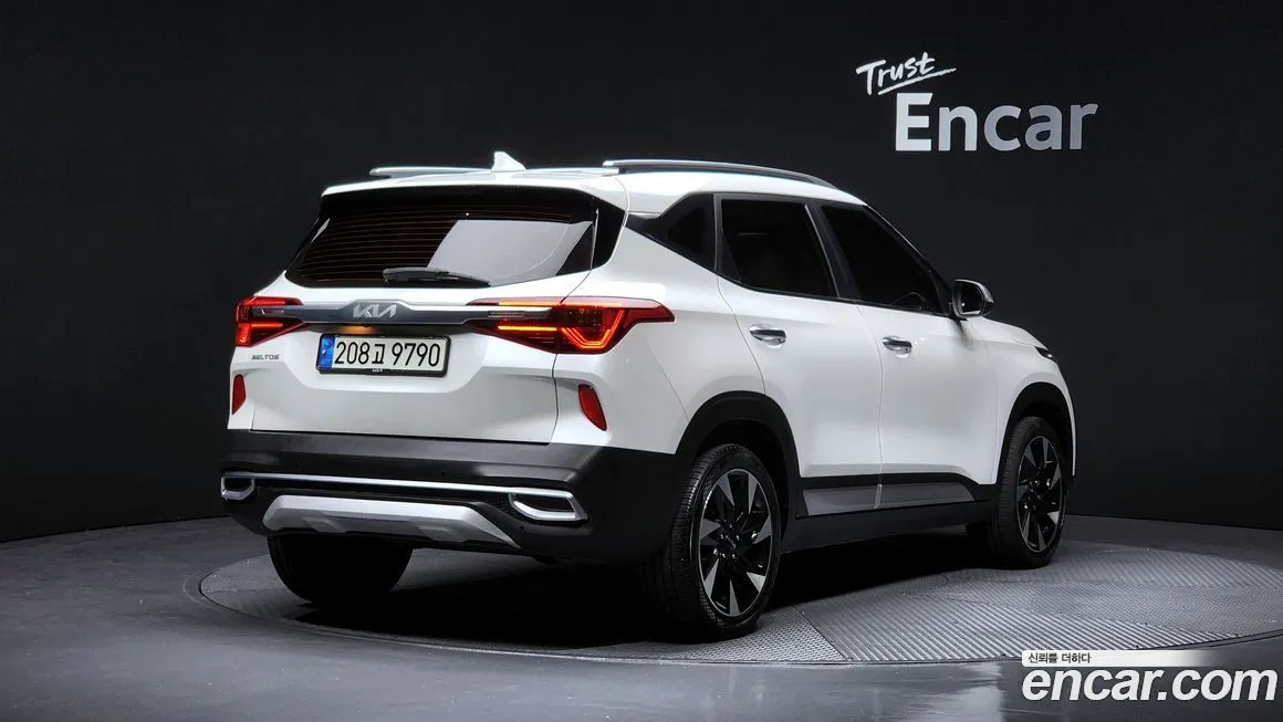 Kia Seltos 2022 из KR, фото 2