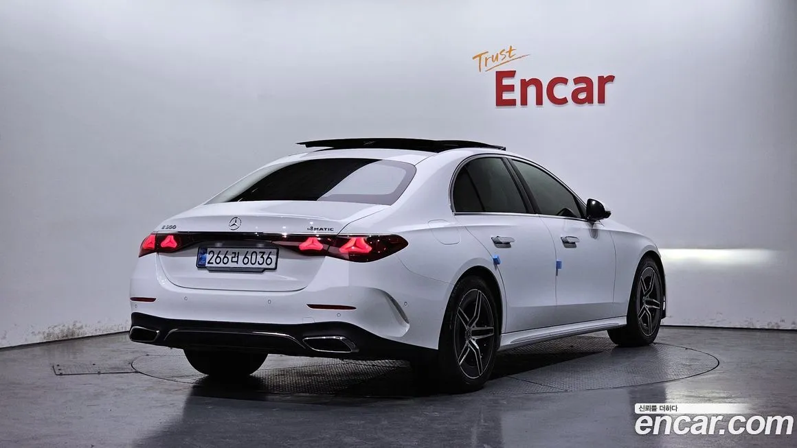 Mercedes-Benz E-Class 2024 из KR, фото 2