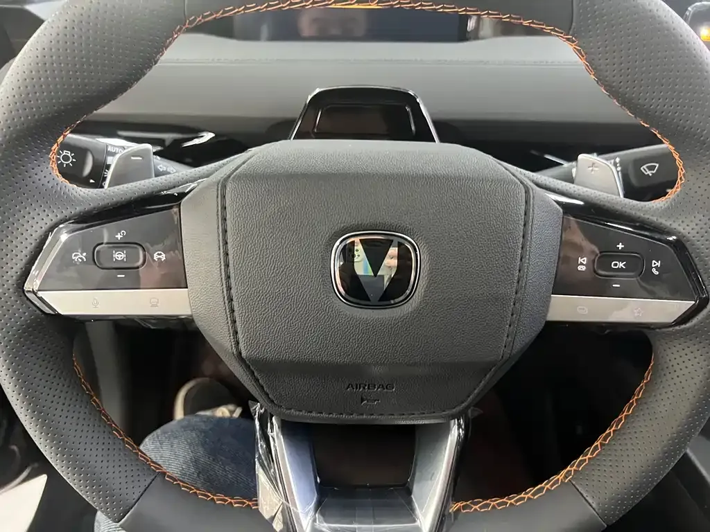 Changan UNI-V 2025 из CN, фото 10