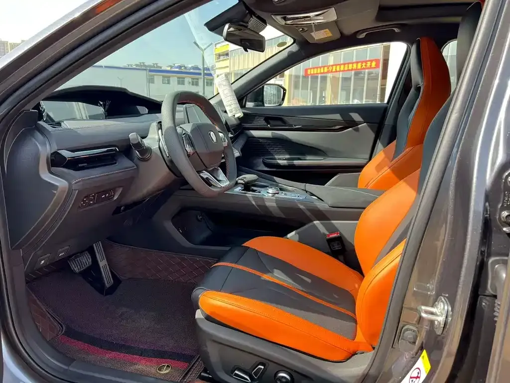 Changan UNI-V 2025 из CN, фото 8