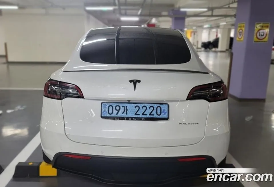 Tesla Model Y — фото 5