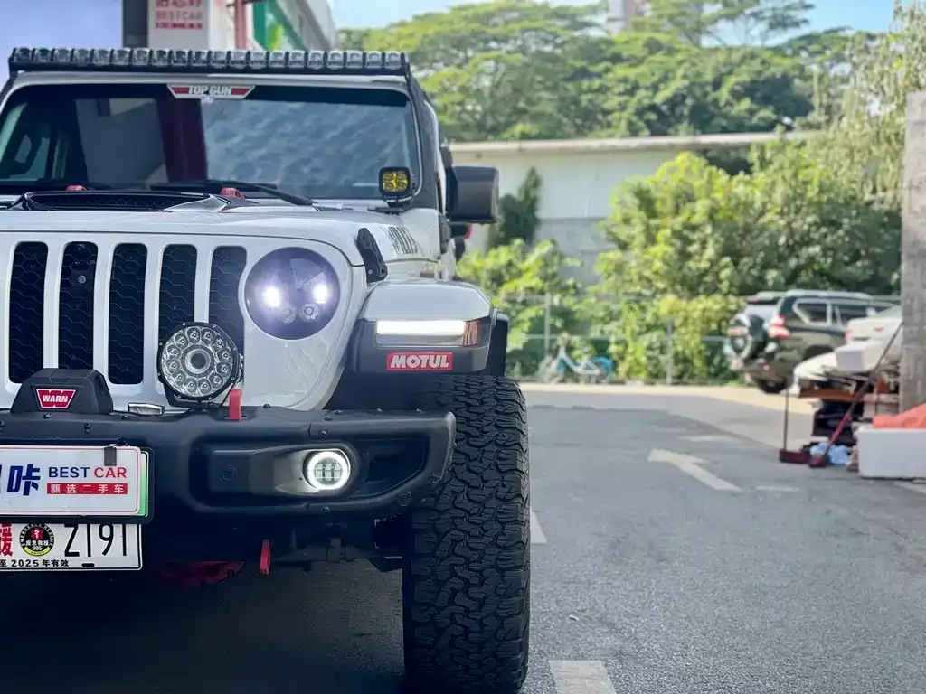 Jeep Wrangler PHEV 2022 из CN, фото 5