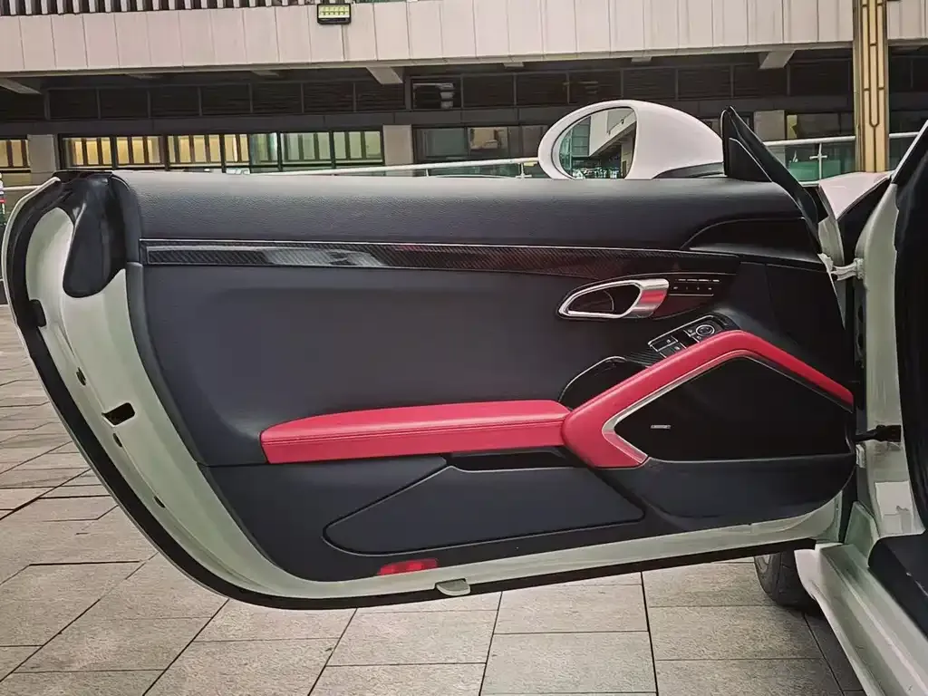 Porsche 718 2022 из CN, фото 6