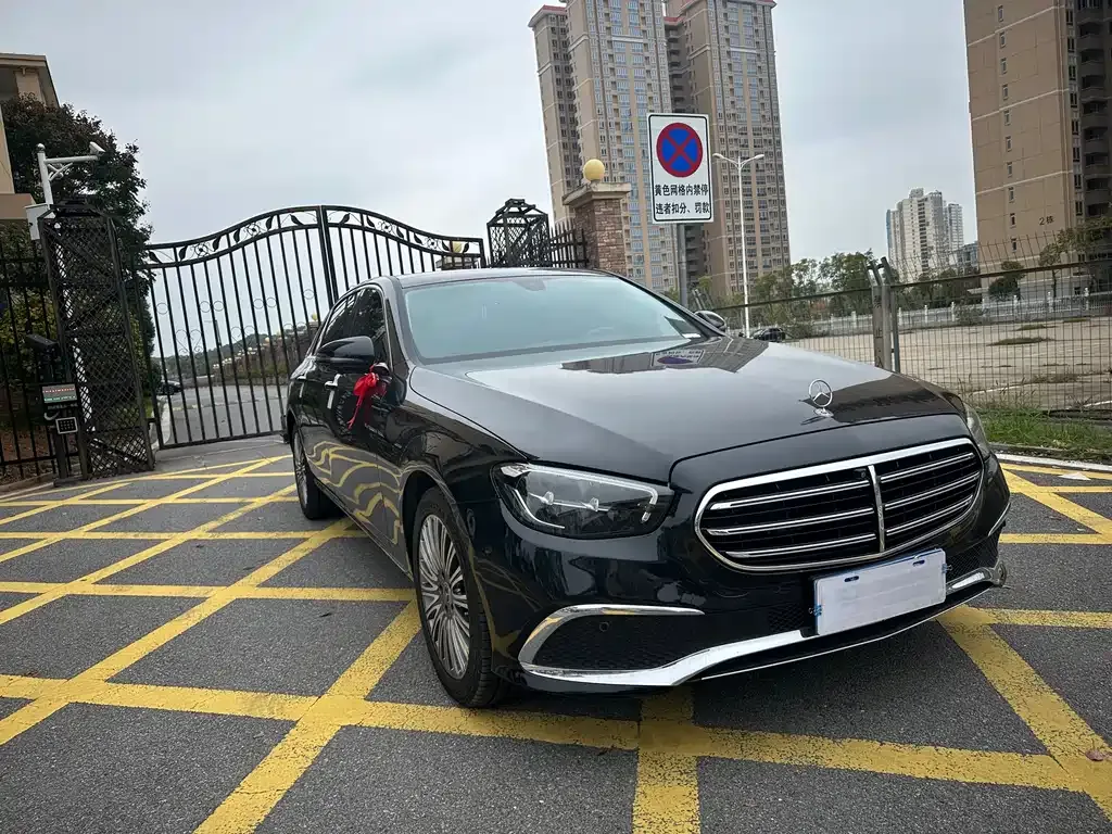 Mercedes-Benz E-Class 2023 из CN, фото 3